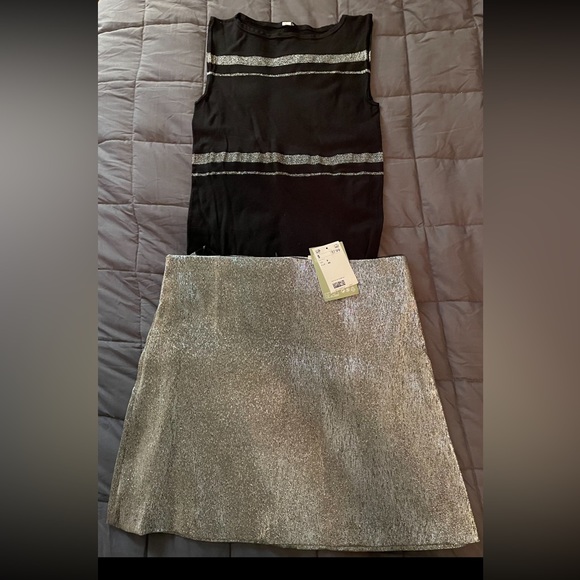 H&M silver shiny mini skirt. Size8 I put it with a shirt I’m selling too see 👀 - Picture 4 of 11